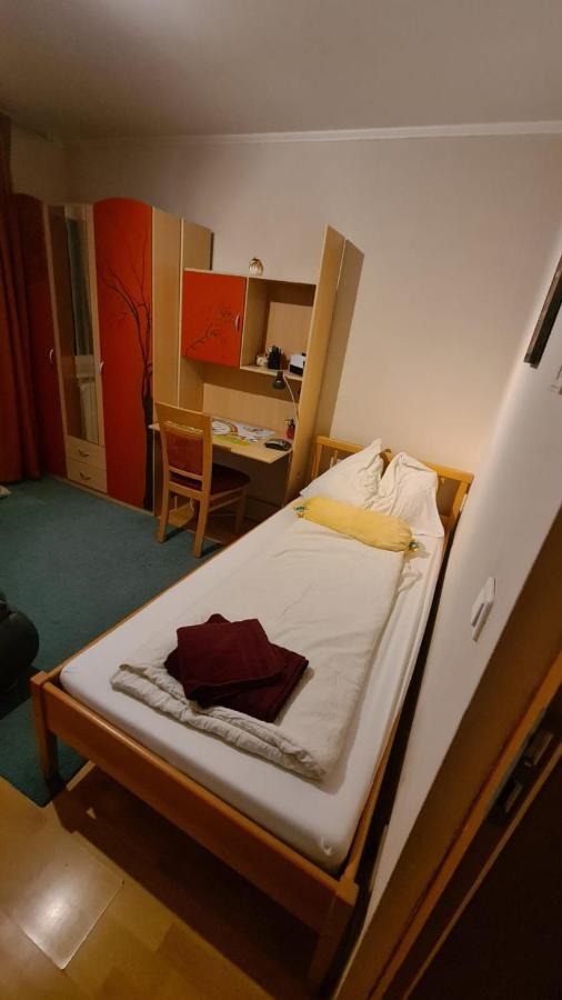 Ferienwohnung Korneuburg Bei Wien -1 Luaran gambar